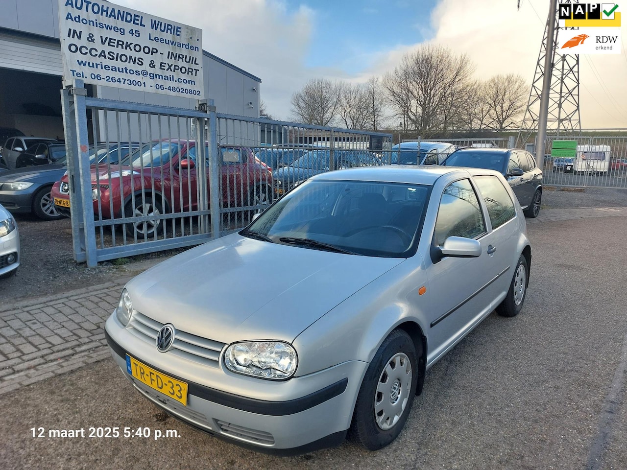 Volkswagen Golf - 1.4-16V Trendline/3D/Apk 11-03-2026 - AutoWereld.nl