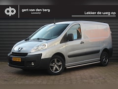 Peugeot Expert - 227 2.0 HDI L1H1 Navteq - NAVIGATIE - CRUISE - TREKHAAK - ELEKTR. PAKKET