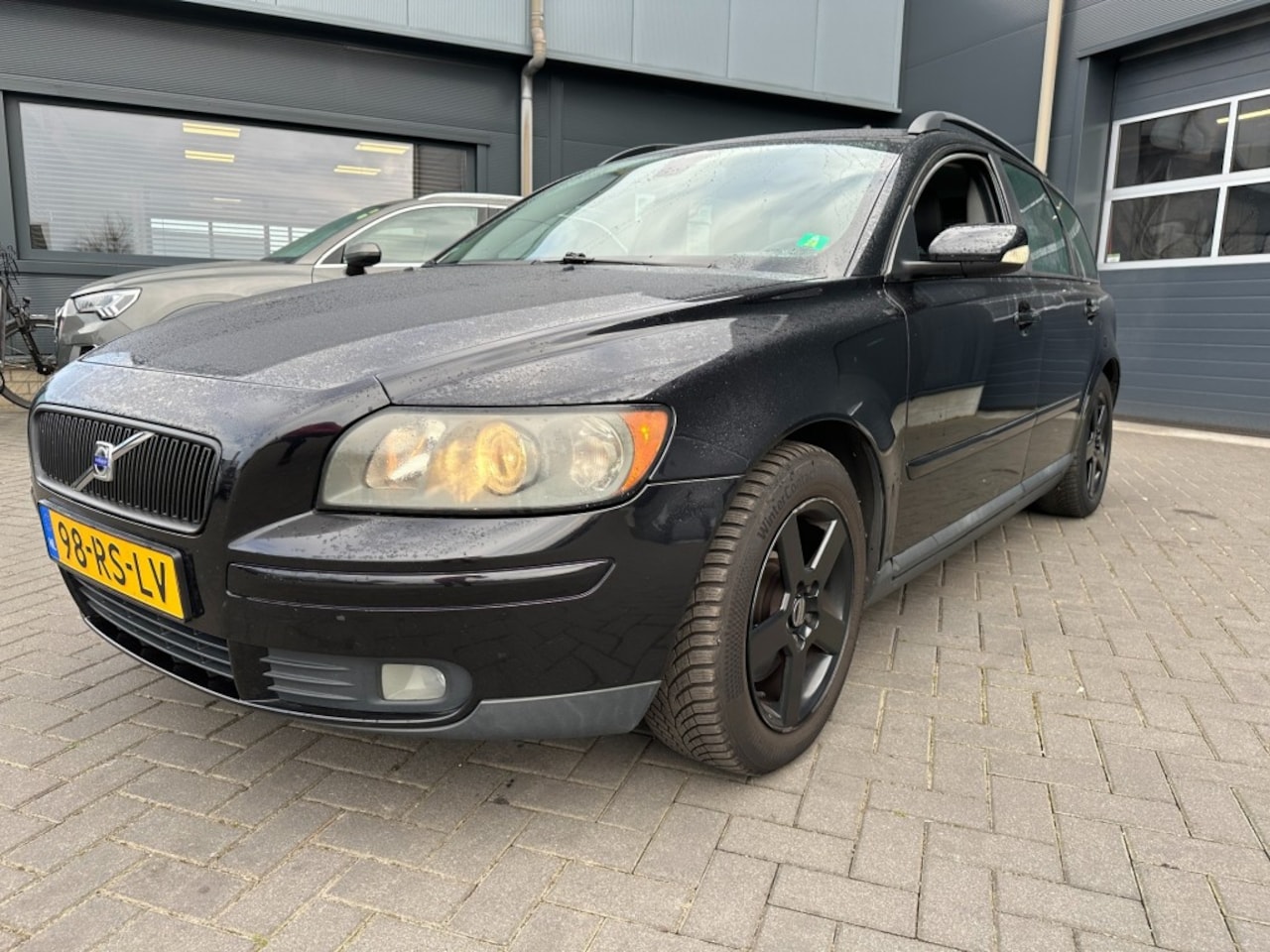 Volvo V50 - 2.4i met trekhaak, airco, cruise control - AutoWereld.nl