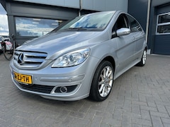 Mercedes-Benz B-klasse - Met trekhaak, PDC, airco