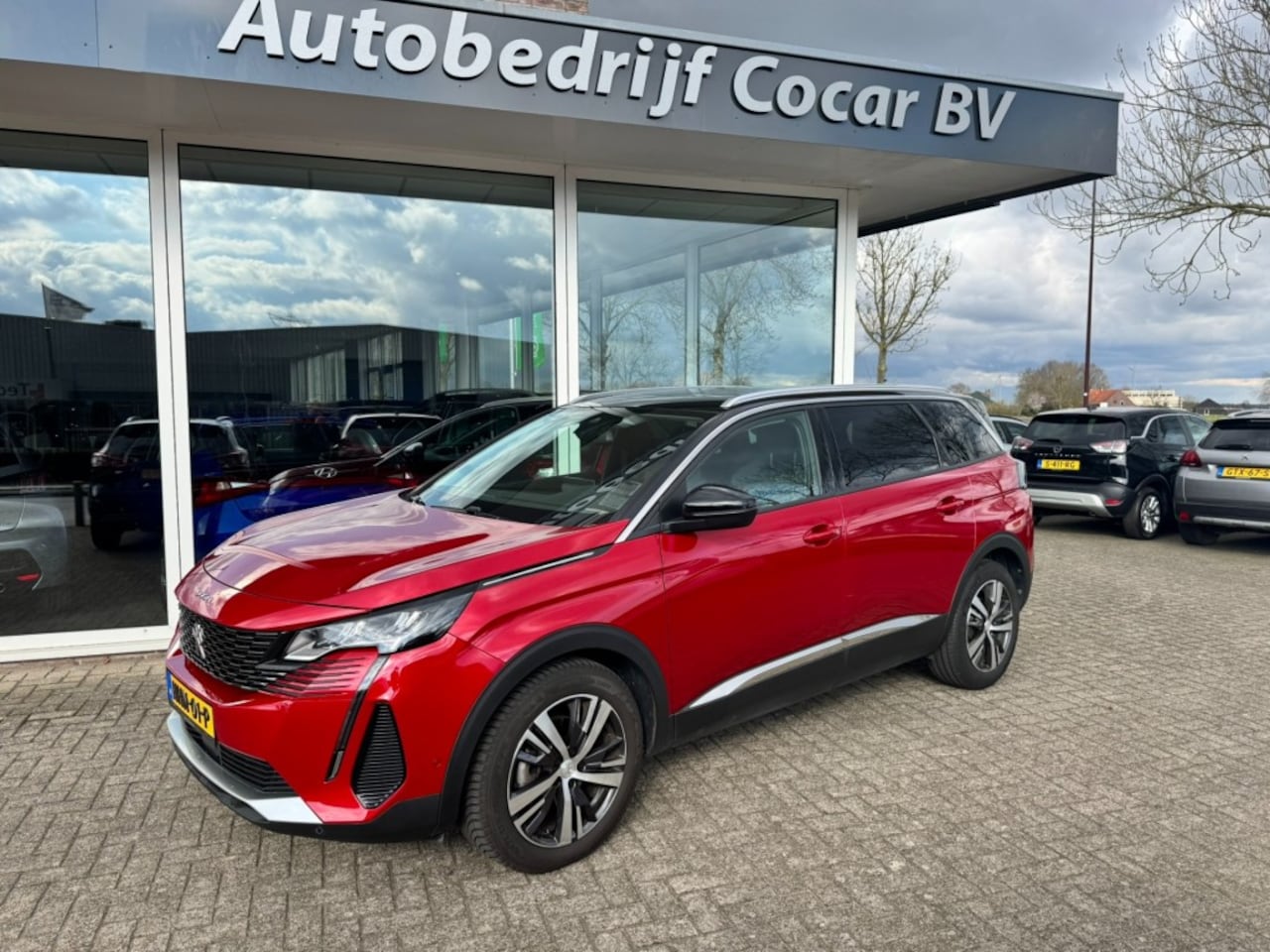 Peugeot 5008 - 1.2 PURETECH ALLUREP-Trekafneembaar- ALL IN PRIJS - AutoWereld.nl