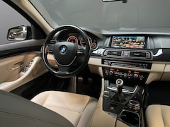 BMW 5-serie - 520i Executive/key-less/navi professional/nap/Dealer onderhouden