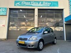 Toyota Yaris - 1.0 VVT-i S-Line MMT