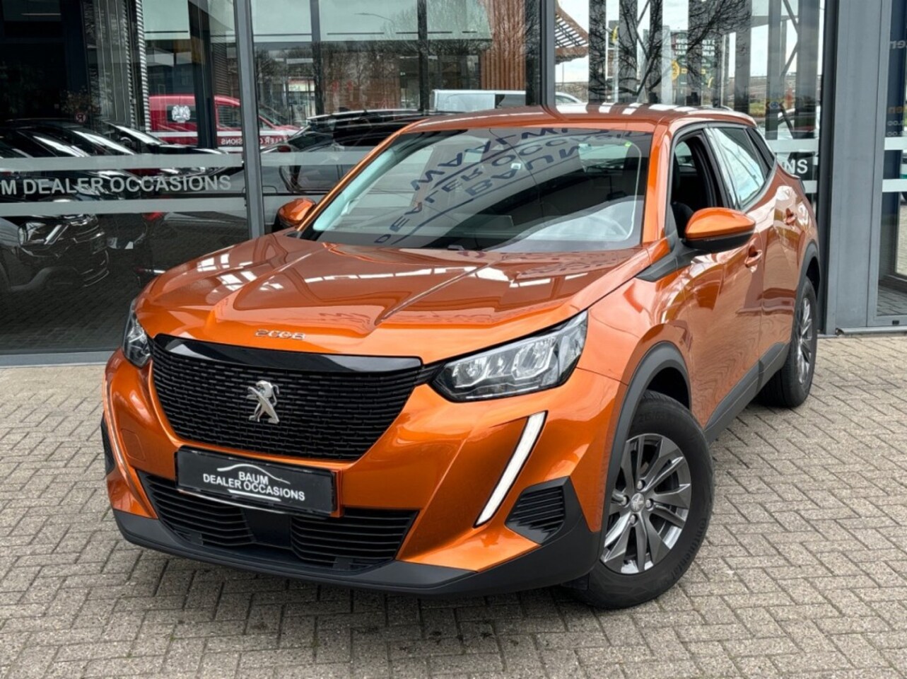 Peugeot 2008 - 1.2 PT ALLURE PACK 130PK AUTOMAAT NAVI PDC-CAMERA LMV - AutoWereld.nl