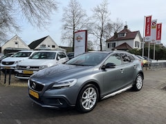 Volvo V40 Cross Country - 2.0 T5 NORDIC+ AWD / PANODAK / LEDER / CAMERA