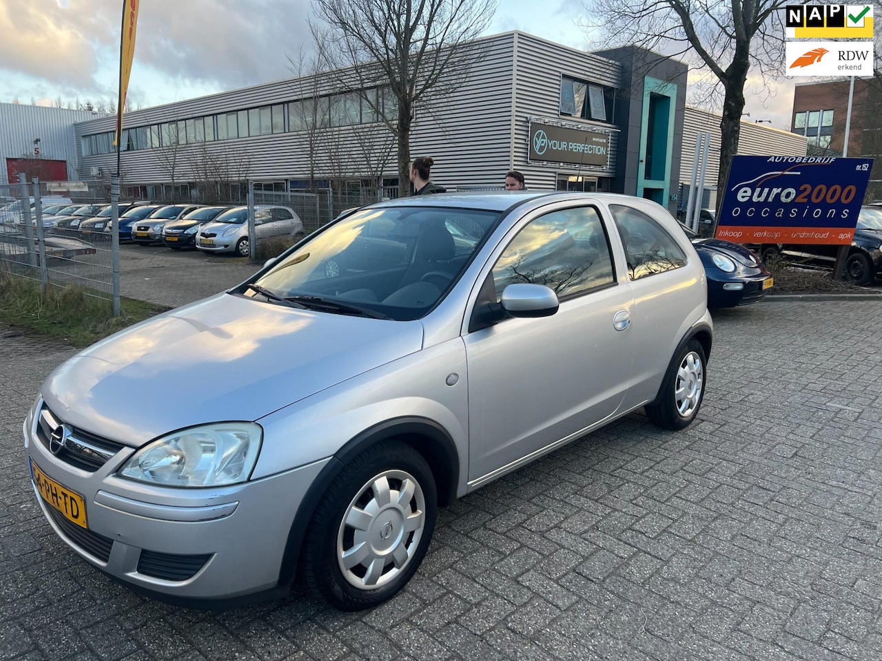 Opel Corsa - 1.2-16V Enjoy - 51.000KM NAP - ZONDAG OPEN ! - AutoWereld.nl