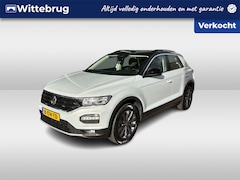 Volkswagen T-Roc - 1.0 TSI Style / Metallic/ Zwart dak/ Clima/ Navi/ Do Glas/ Parkeersensoren/ 17 lmv