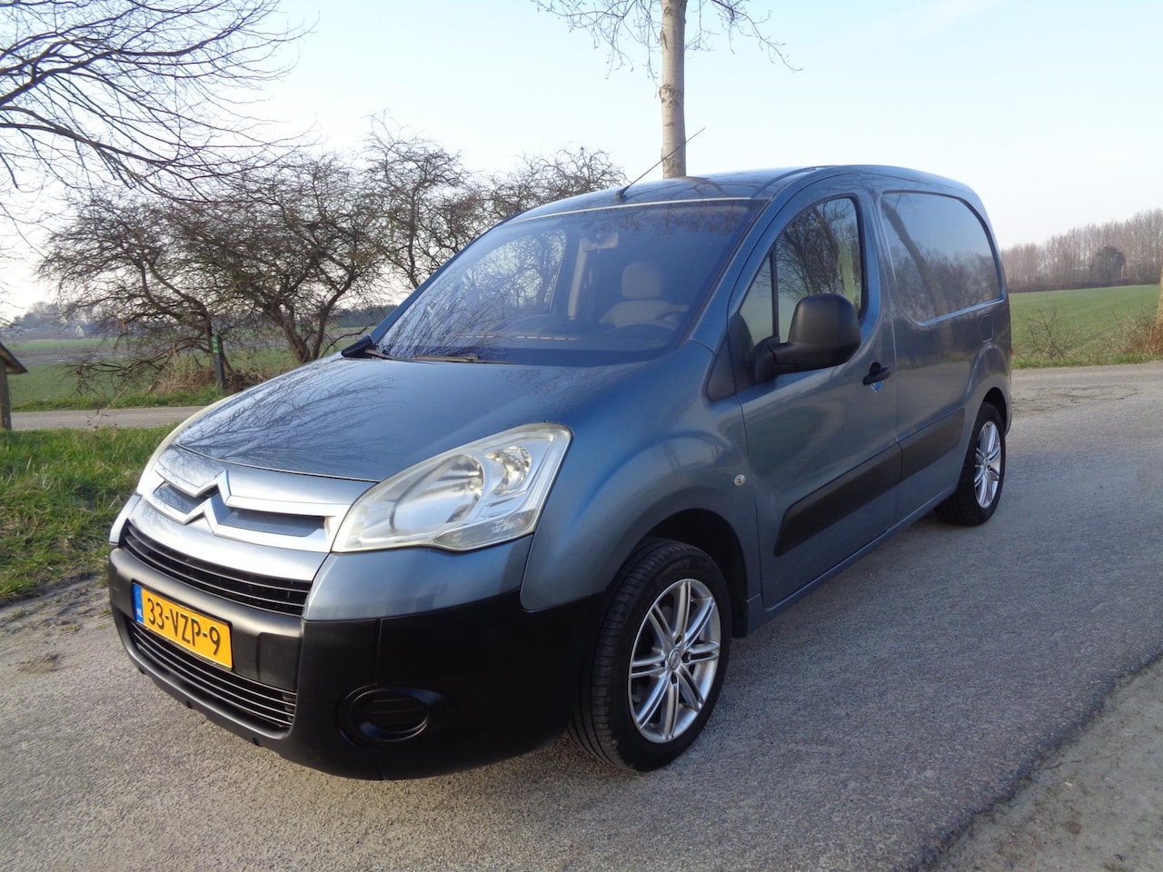 Citroën Berlingo - 1.6 HDI 500 Comfort 1.6 HDI 500 Comfort - AutoWereld.nl