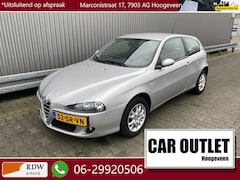 Alfa Romeo 147 - 1.6 T.Spark Progression 111Dkm.NAP, Clima, CC, LM, nw. APK – Inruil Mogelijk –