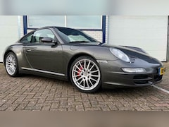 Porsche 911 - 3.8 Carrera 4S