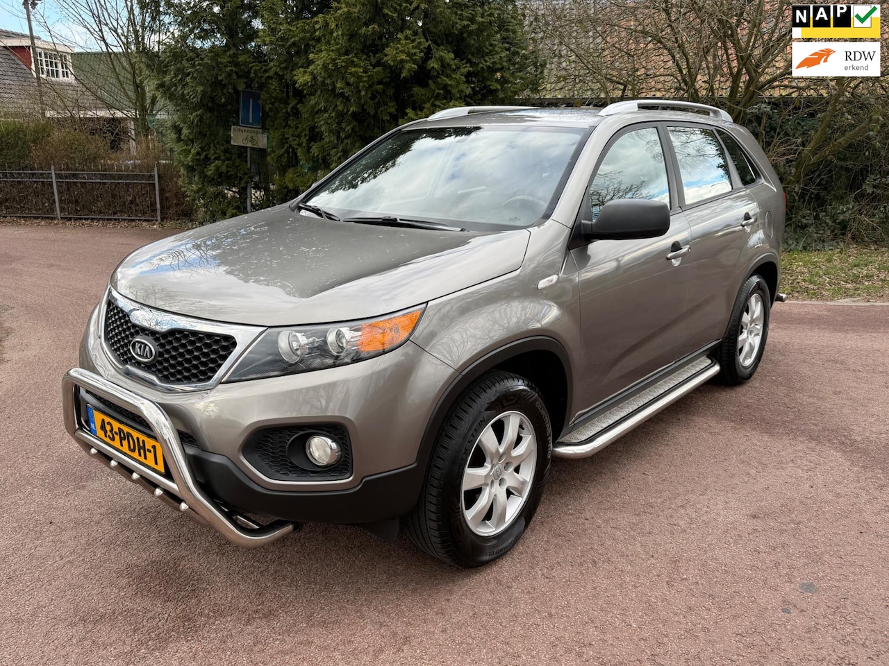 Kia Sorento - 2.4 X-tra / Navi / Airco / PDC / NAP / Apk / Trekhaak / Bt / Aux - AutoWereld.nl