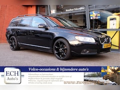 Volvo V70 - T4 180 pk Limited Edition, Leer, Xenon, 18 inch, Trekhaak