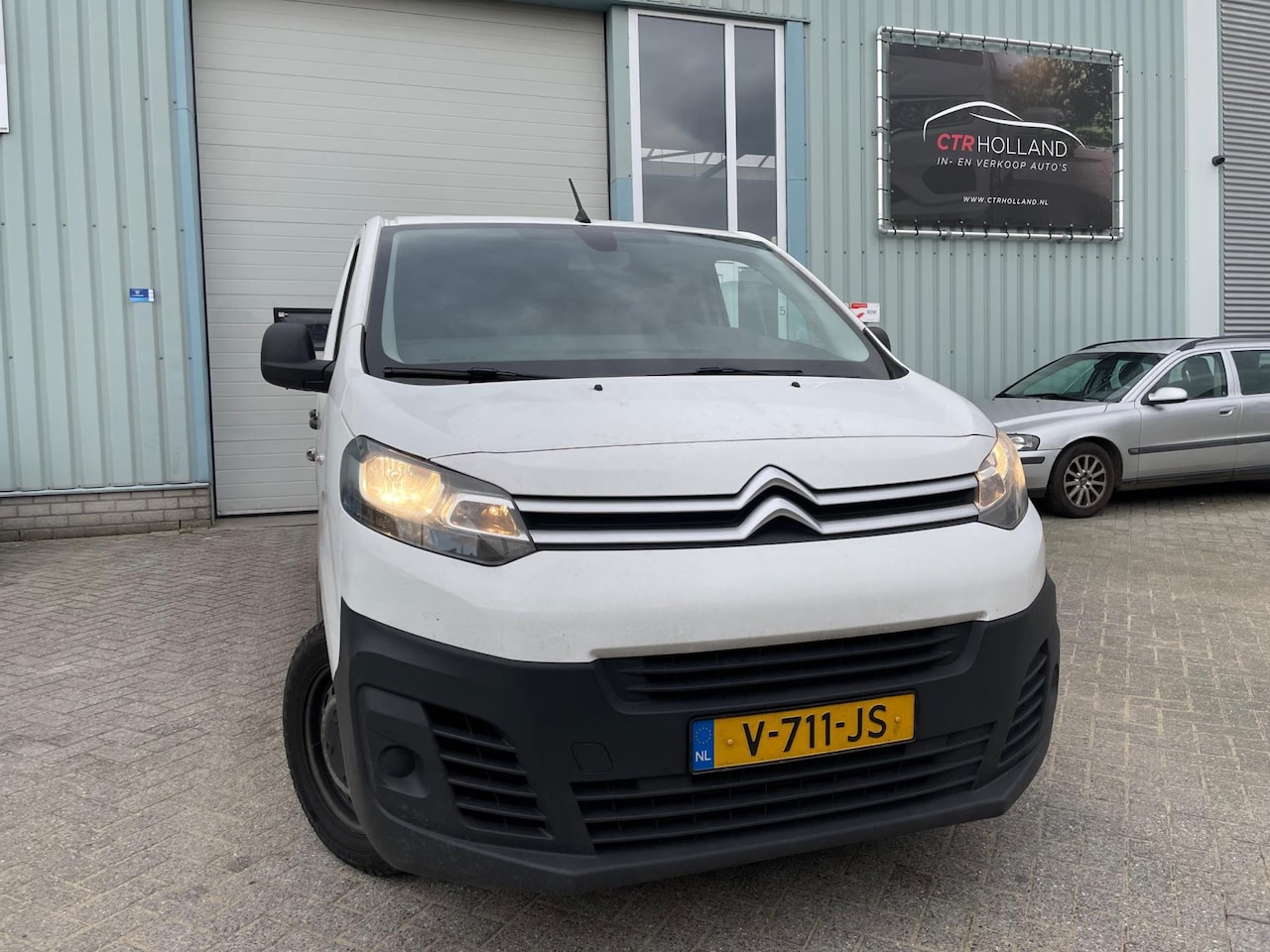 Citroën Jumpy - 2.0 BlueHDI 3-PERS 120 Club M S&S (bj 2017) PDC|AC|EX BTW| - AutoWereld.nl