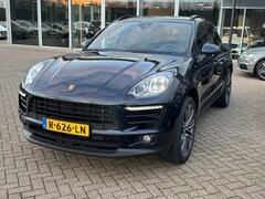 Porsche Macan - 2.0 / Trekhaak / Panoramadak / Camera / Standverwarming / Luchtvering / 21'' / Bose / Dode