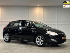 Opel Astra - 1.6 Edition / Airco / Navi / Cruise / PDC