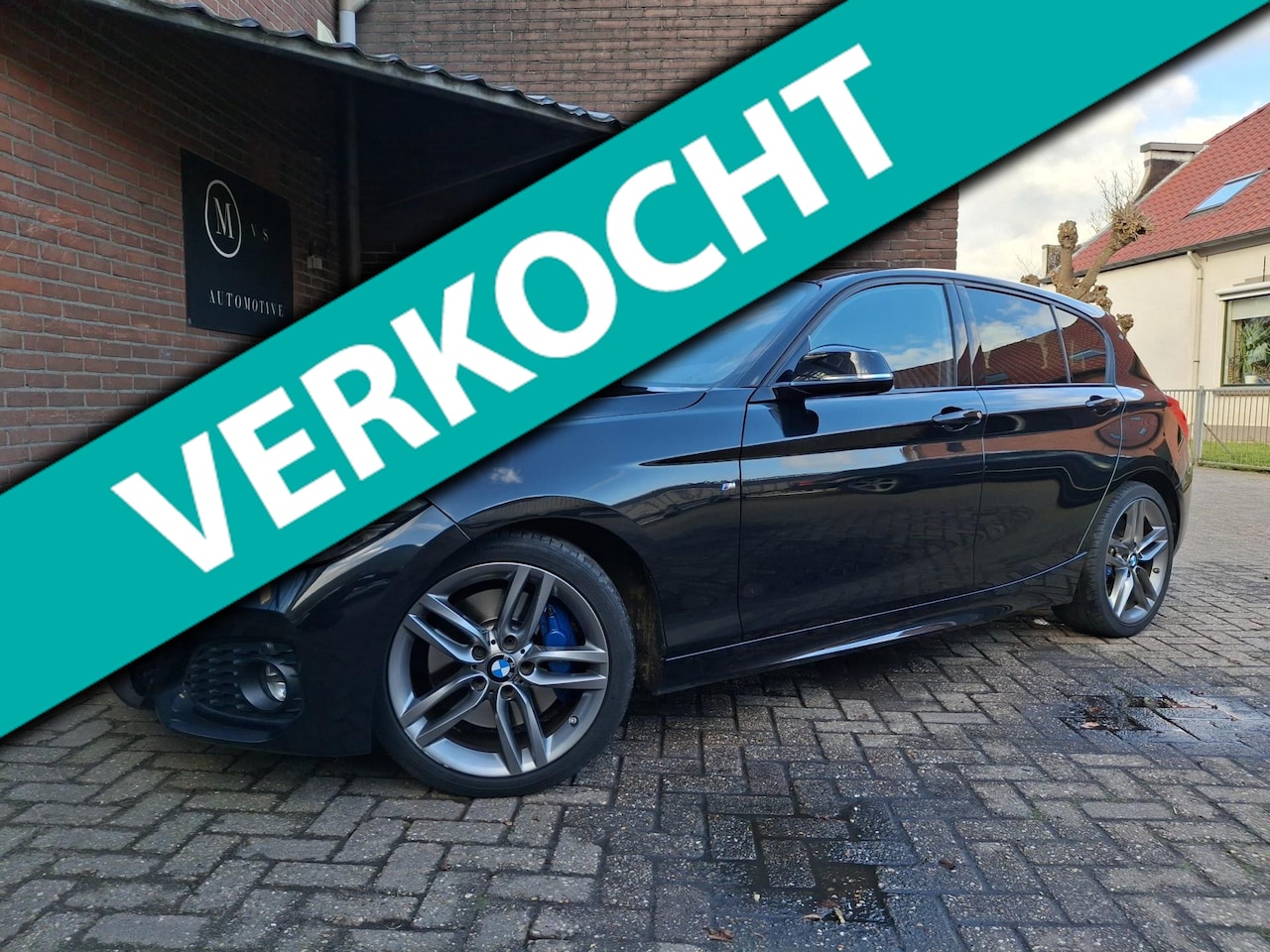 BMW 1-serie - 118i M-Sport 136PK Navigatie / Harman & Kardon / Apple Carplay / Led Verlichting / Lederen - AutoWereld.nl