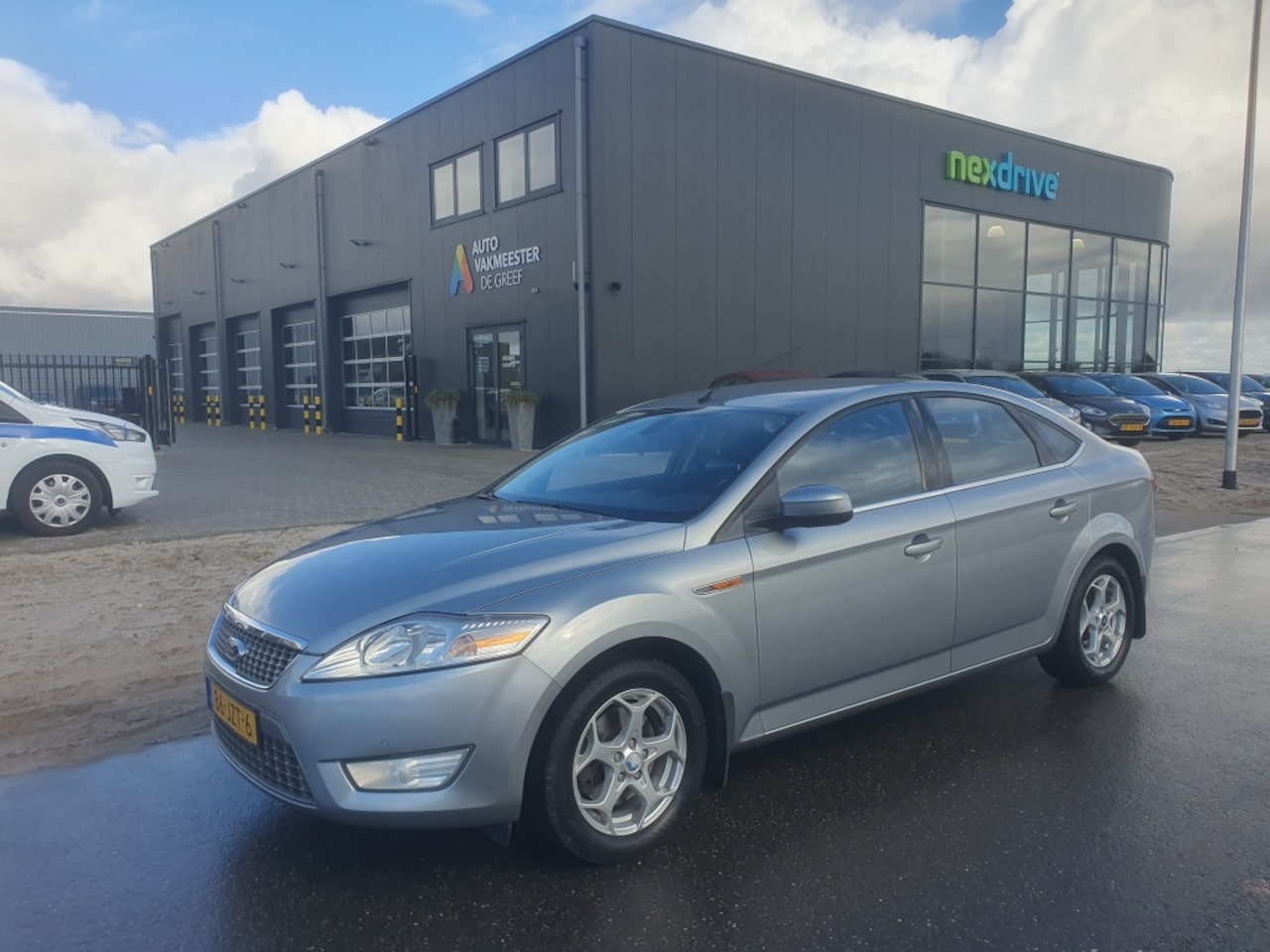 Ford Mondeo - 2.0-16V Limited 2.0-16V 145 pk Limited - AutoWereld.nl