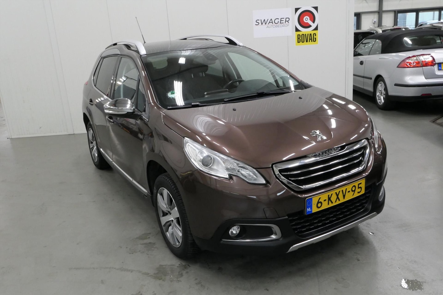 Peugeot 2008 - 1.2 VTi Allure 1.2 VTi 82pk Allure - AutoWereld.nl