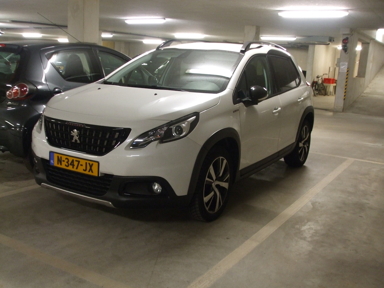 Peugeot 2008 - 1.2 PureTech GT-Line - AutoWereld.nl