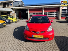 Toyota Aygo - 1.0-12V Sport