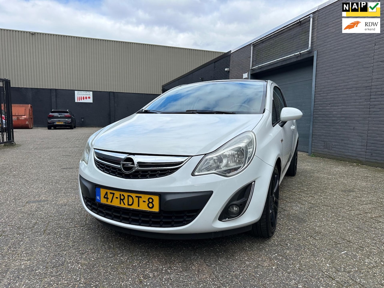 Opel Corsa - 1.4-16V Color Edition Airco Cruise CarPlay Privacy Glass PDC LM-Wielen APK NAP. - AutoWereld.nl