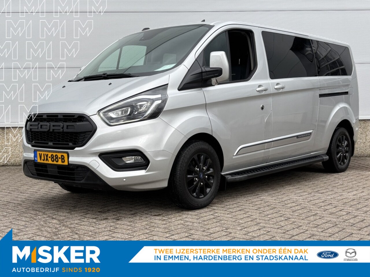 Ford Transit Custom - 320 2.0 L2H1 Platinum AUTOMAAT! DC DUBBEL CABINE! - AutoWereld.nl