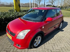 Suzuki Swift - 1.5 Exclusive 3Drs Airco / Keyless Entry