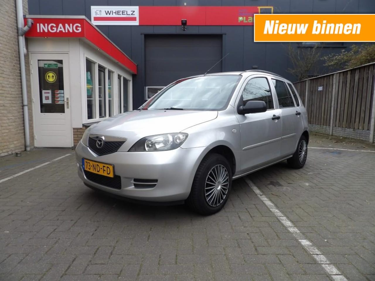 Mazda 2 - 1.6 5 drs - airco - in zeer nette staat - AutoWereld.nl