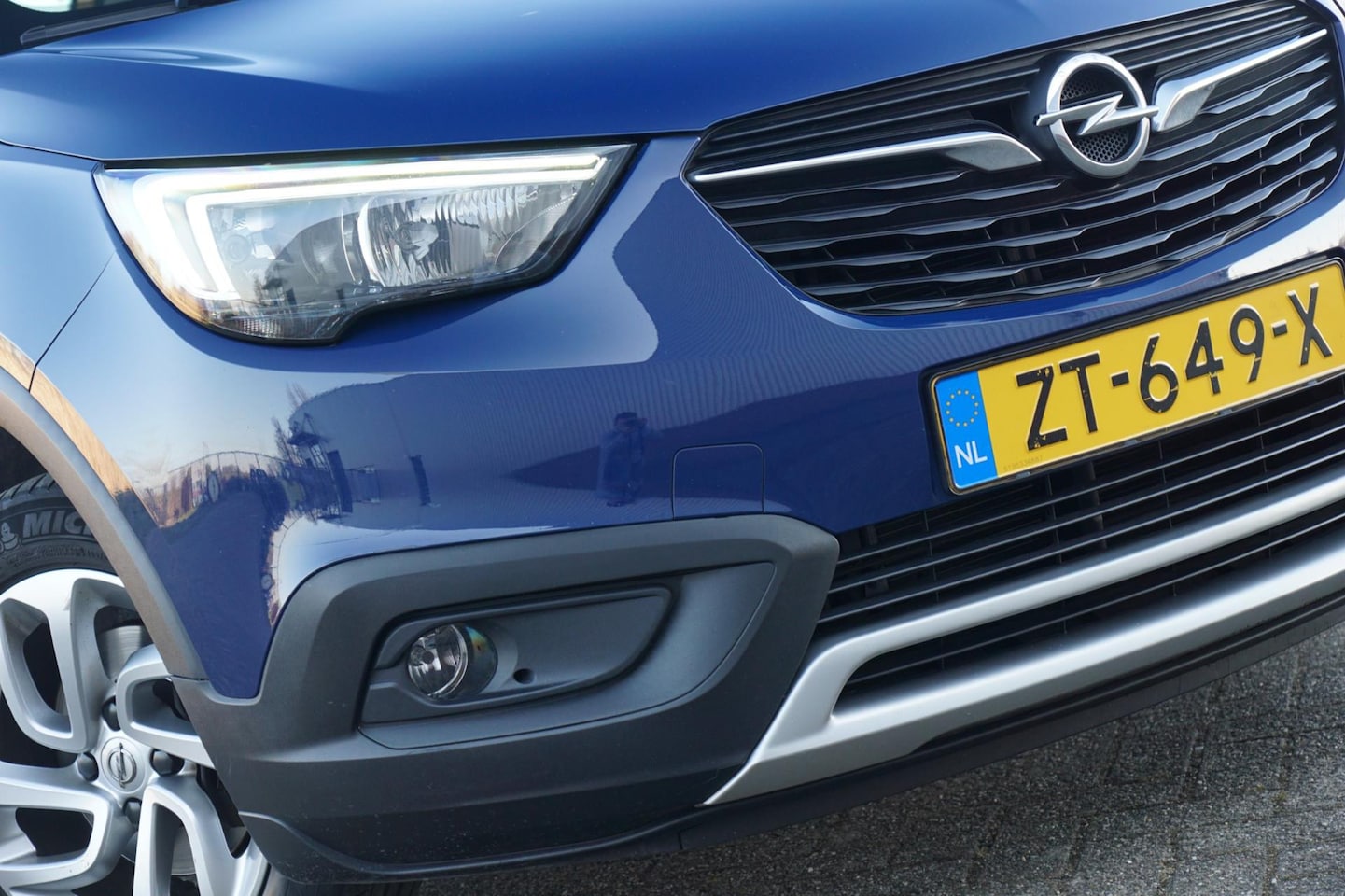 Opel Crossland X - 1.2 Turbo Innovation - Darkmoon Blue - Nav/LMV/PDC - AutoWereld.nl