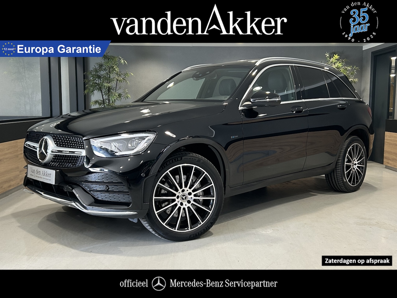 Mercedes-Benz GLC-klasse - 300e AMG // Burmester // Trekhaak // Headup // Massage // Memory Stoelen // 360 Camera // - AutoWereld.nl