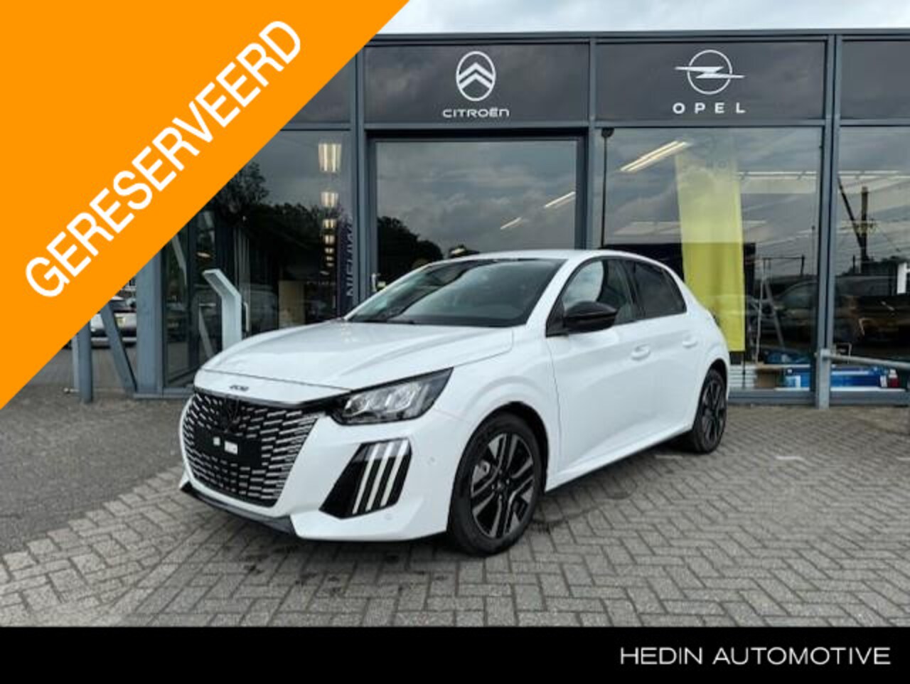 Peugeot 208 - 1.2 100 Allure | DIRECT LEVERBAAR | NIEUW TYPE | STOELVERWARMING | NAVIGATIE | DODEHOEKBEW - AutoWereld.nl