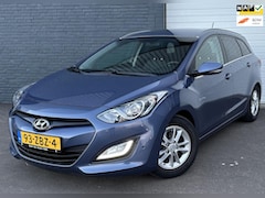 Hyundai i30 Wagon - 1.6 GDI Business Edition CLIMA/CRUISE/NAVI/LMV/PDC