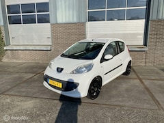 Peugeot 107 - 1.0-12V XS/nwe apk/nwe koppeling/