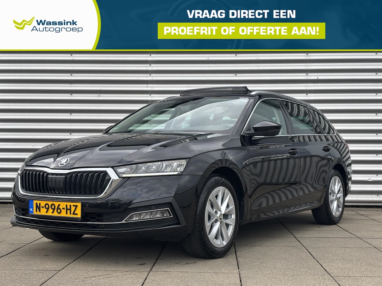 Skoda Octavia Combi - 1.5 TSI e-Tech Mild-Hybride 150pk DSG Automaat Business Edition Navigatie | Panorama Dak - AutoWereld.nl