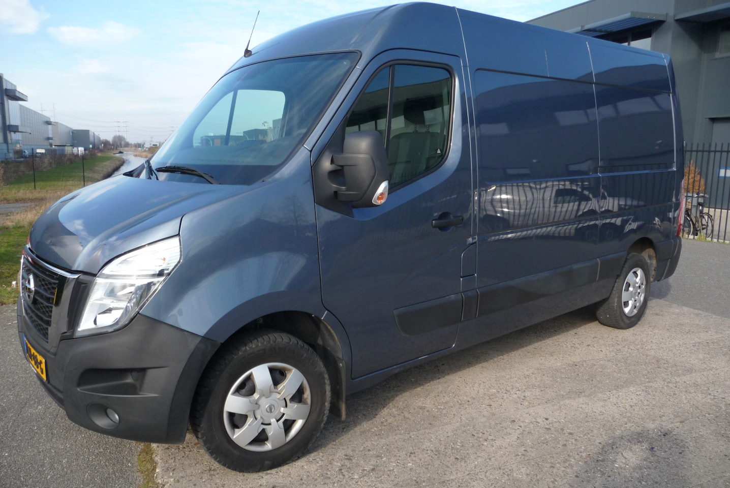 Renault Master - T35 2.3 dCi 135 L2H2 T35 2.3 dCi 135 L2H2 - AutoWereld.nl