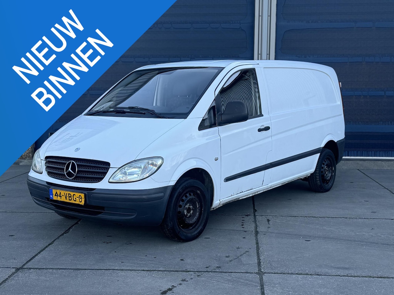 Mercedes-Benz Vito - 109 CDI 320 Amigo 3 ZITS / ELEKTRICHE RAMEN / TREKHAAK - AutoWereld.nl