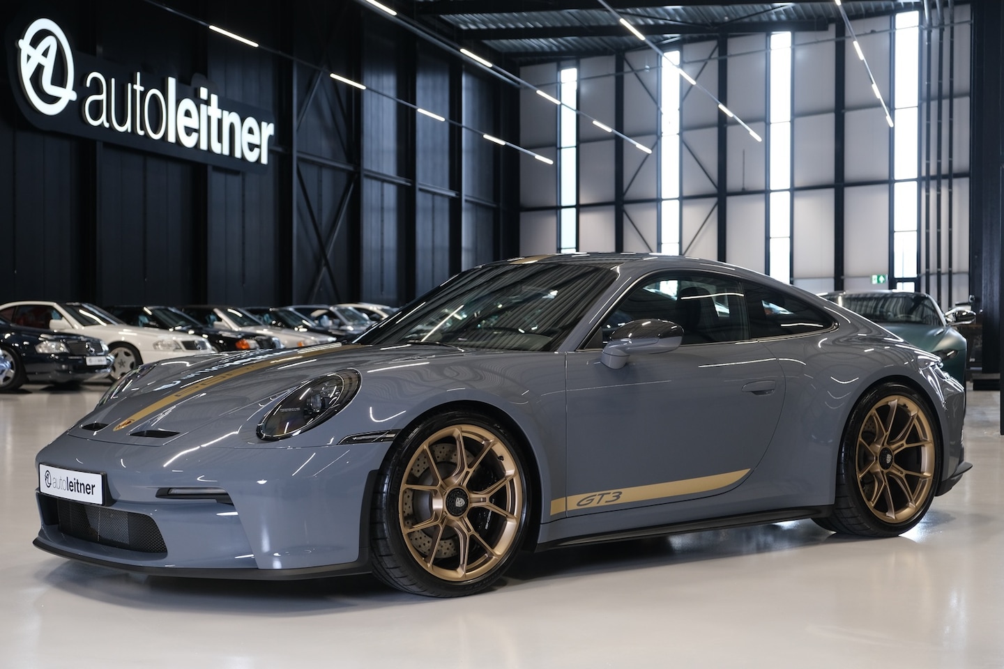 Porsche 911 - 4.0 GT3 Touring 992 GT3 Touring origineel 1.940 km NL auto - AutoWereld.nl