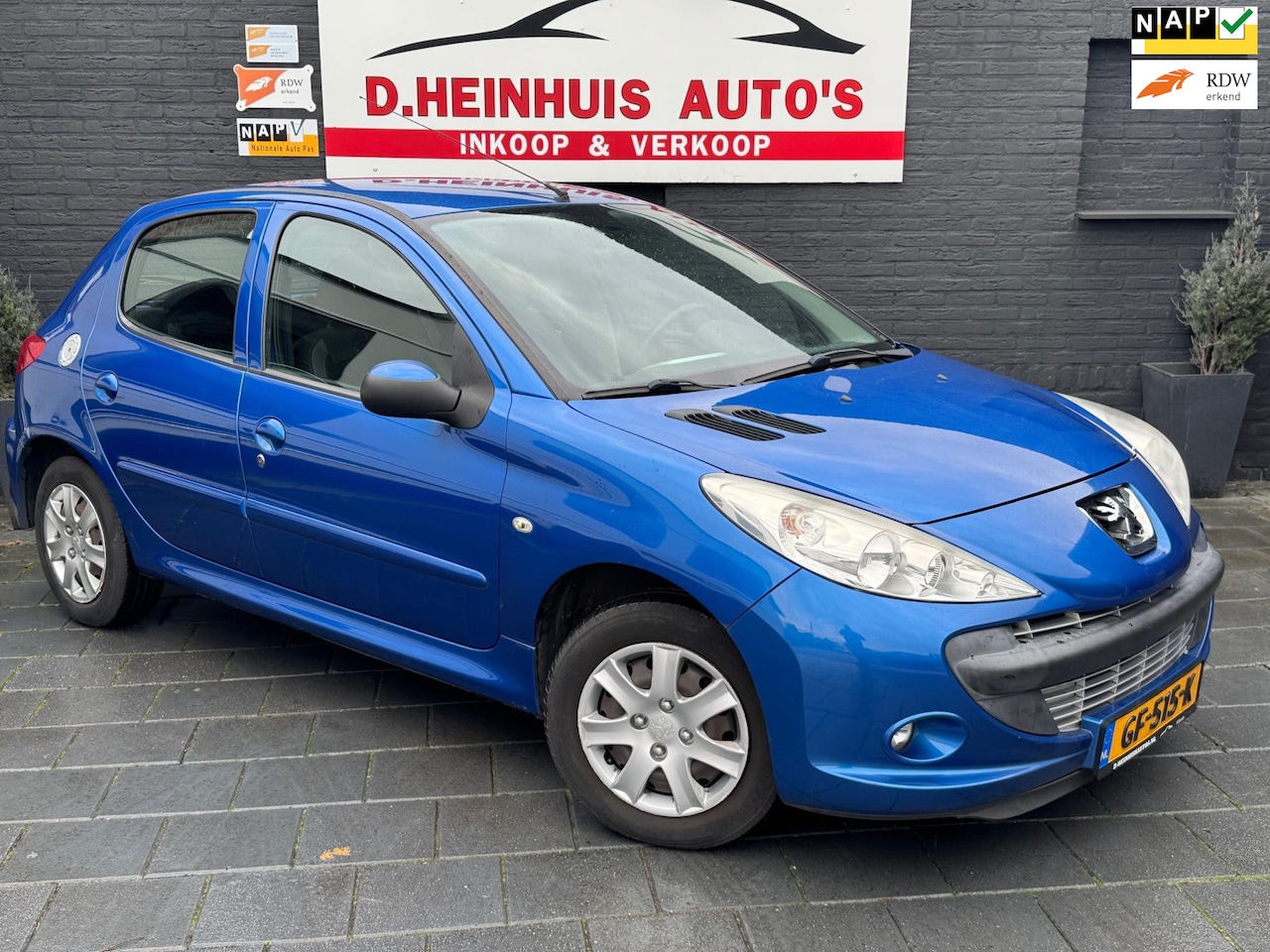 Peugeot 206 - 1.4 XS *AIRCO*5DRS*WEINIG KM* - AutoWereld.nl