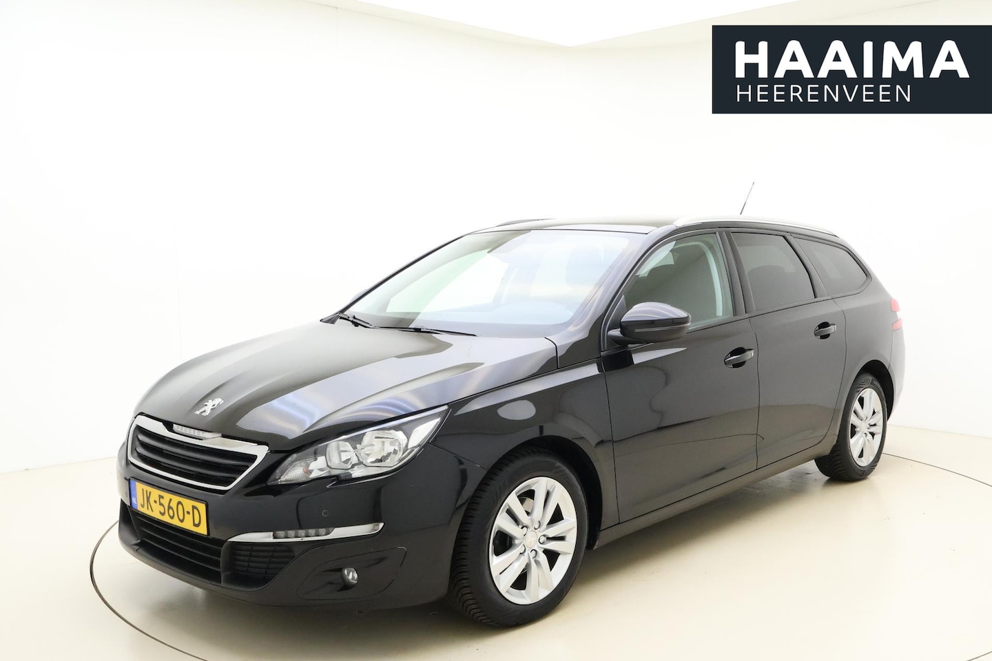 Peugeot 308 SW - 1.2 PureTech Blue Lease Executive Glazen dak | Navigatie | Climate Control | Cruise Contro - AutoWereld.nl