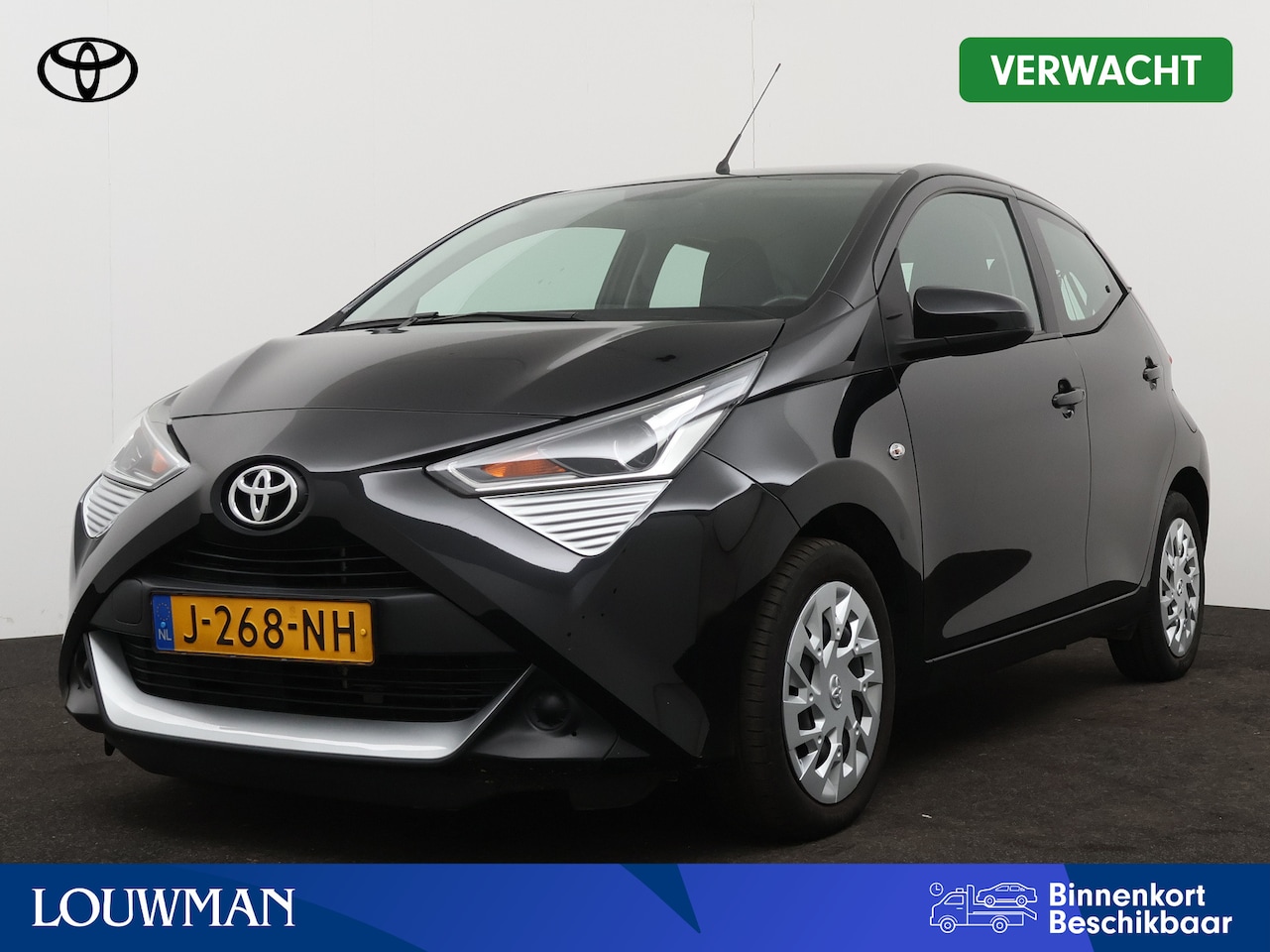 Toyota Aygo - 5-deurs 1.0 VVT-i x-play met x-shift | Camera | Airco | - AutoWereld.nl