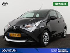 Toyota Aygo - 5-deurs 1.0 VVT-i x-play met x-shift | Camera | Airco |