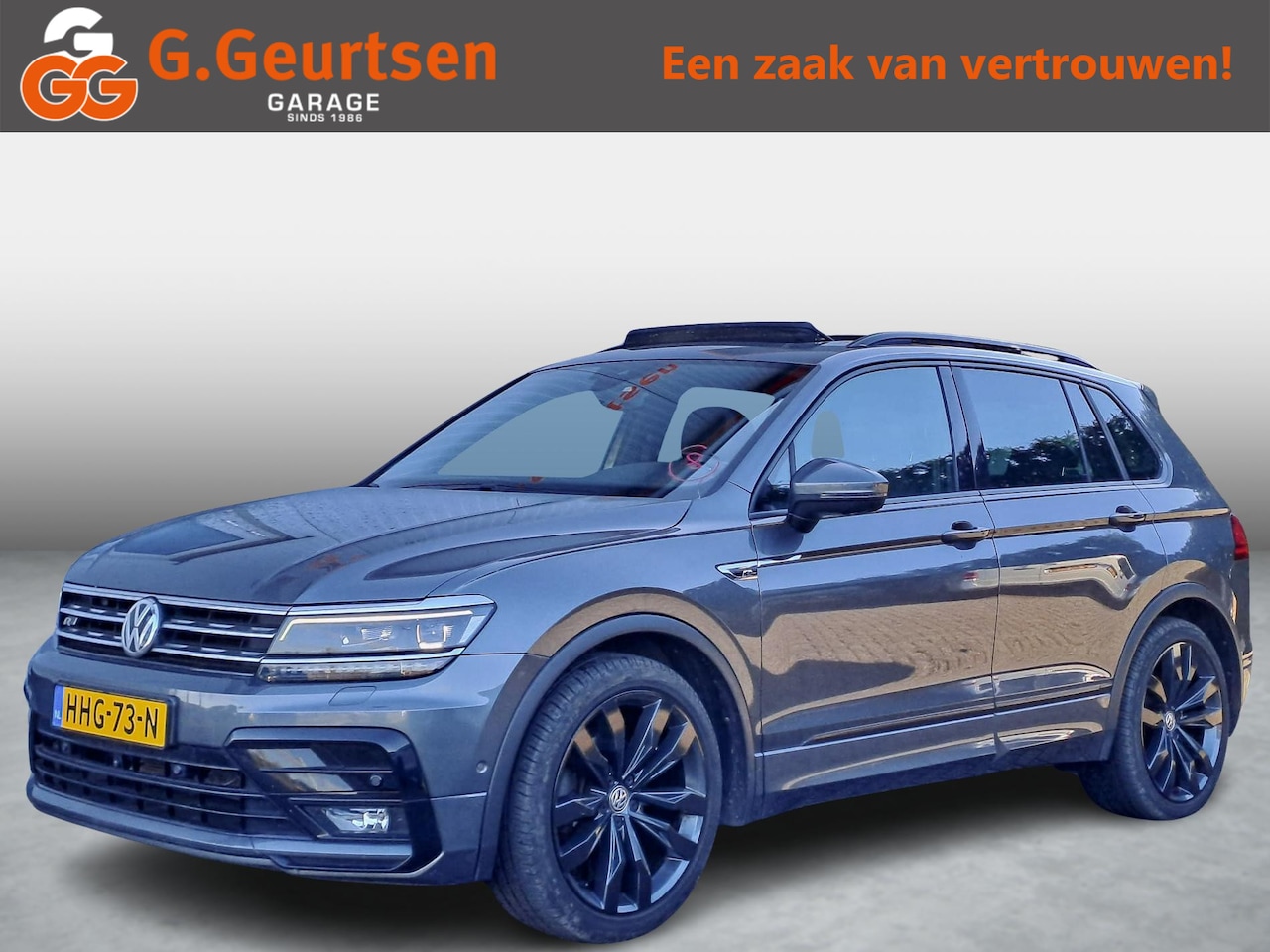 Volkswagen Tiguan - 1.4 TSI 4Motion Highline Business 2x R-line, Panoramadak, Volleder, Virtual - AutoWereld.nl