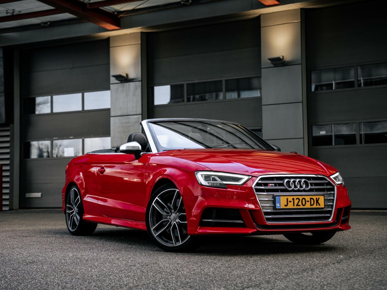 Audi S3 - Cabriolet 2.0 TFSI 310PK Facelift S-Tronic Cruise Virtual Stoelverwarming - AutoWereld.nl