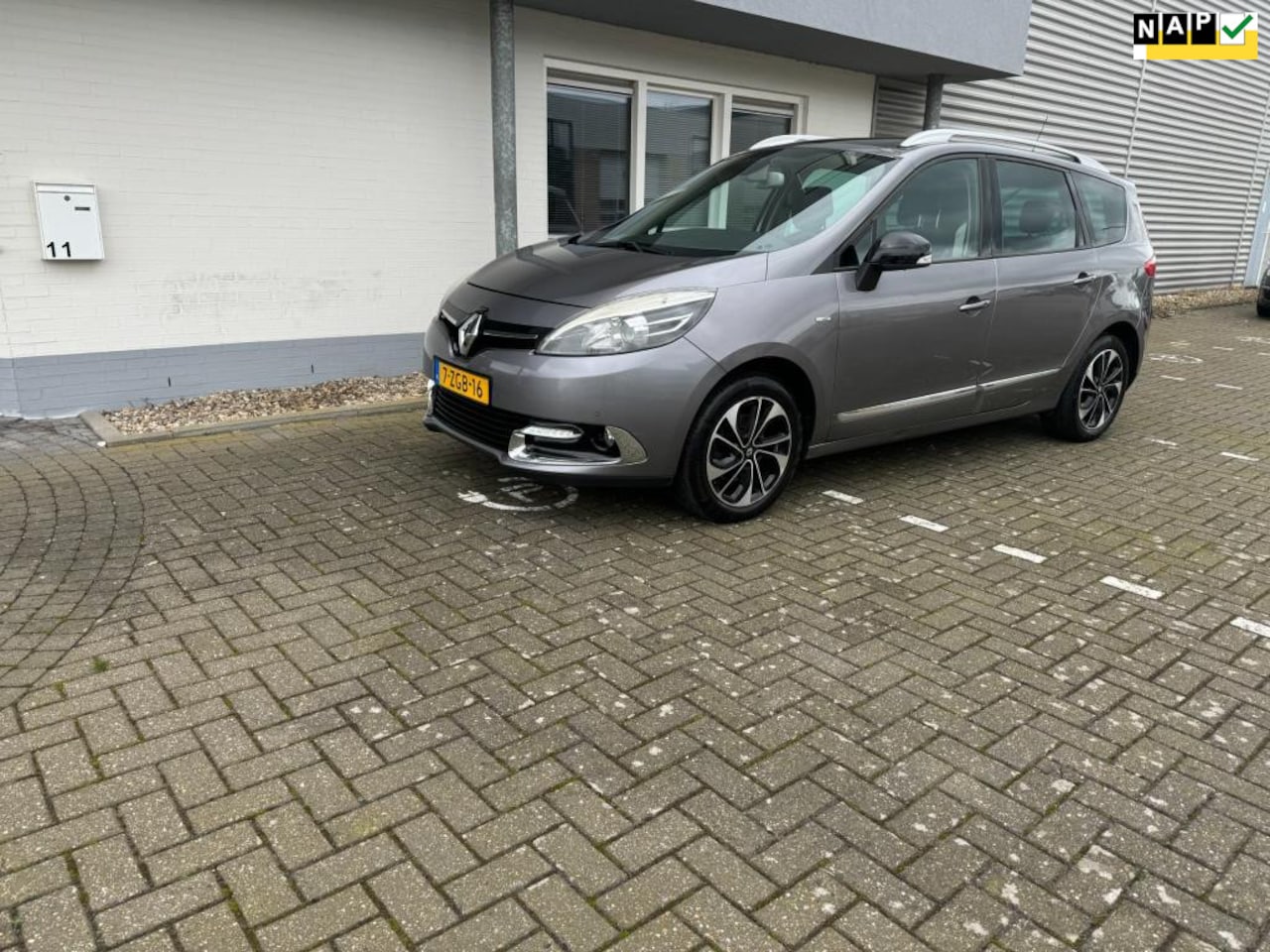 Renault Grand Scénic - 1.2 TCe Bose 1.2 TCe Bose - AutoWereld.nl