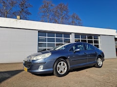 Peugeot 407 - 1.8-16V XR Pack