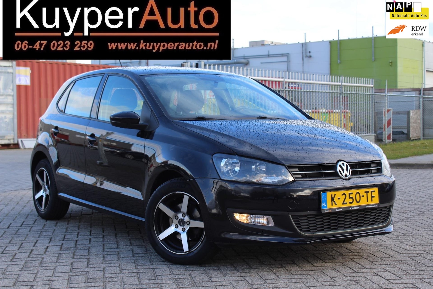 Volkswagen Polo - 1.2-12V Comfortline 5drs airco multimedia navi parkeersensoren NW APK - AutoWereld.nl