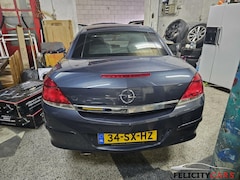 Opel Astra TwinTop - 1.8 Enjoy leer sportvelgen