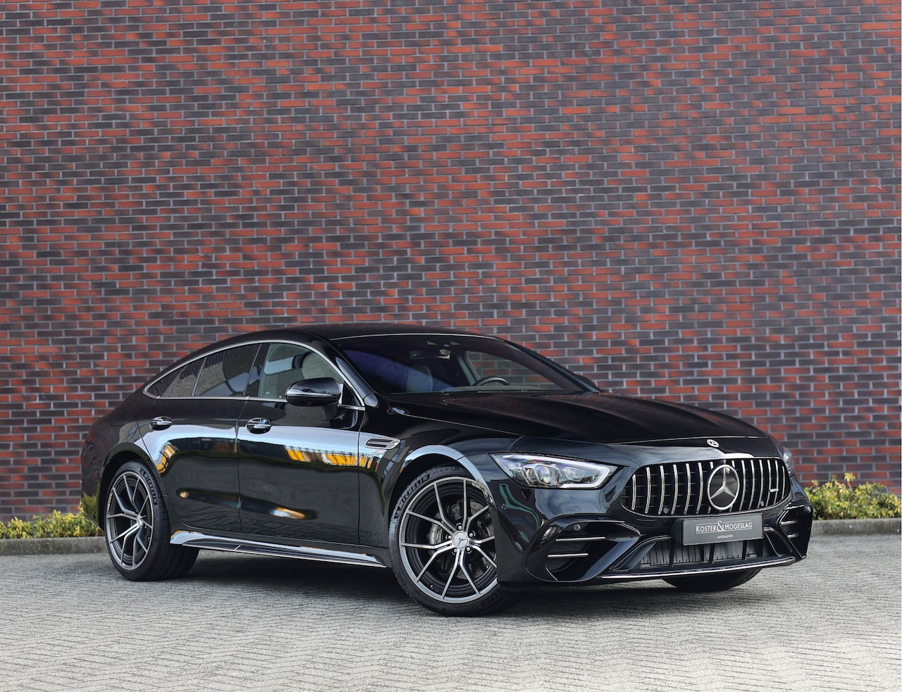 Mercedes-Benz AMG GT 4-Door Coupe - AMG 43 4MATIC+ - AutoWereld.nl