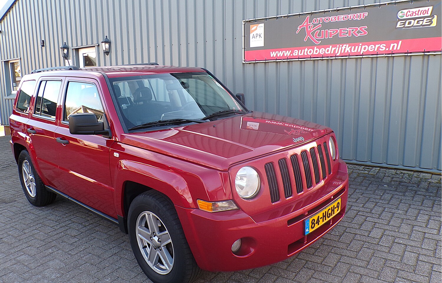 Jeep Patriot - 2.0 CRD Sport Airco.Cruise.Lm.velgen.Camera.Trekhaak - AutoWereld.nl