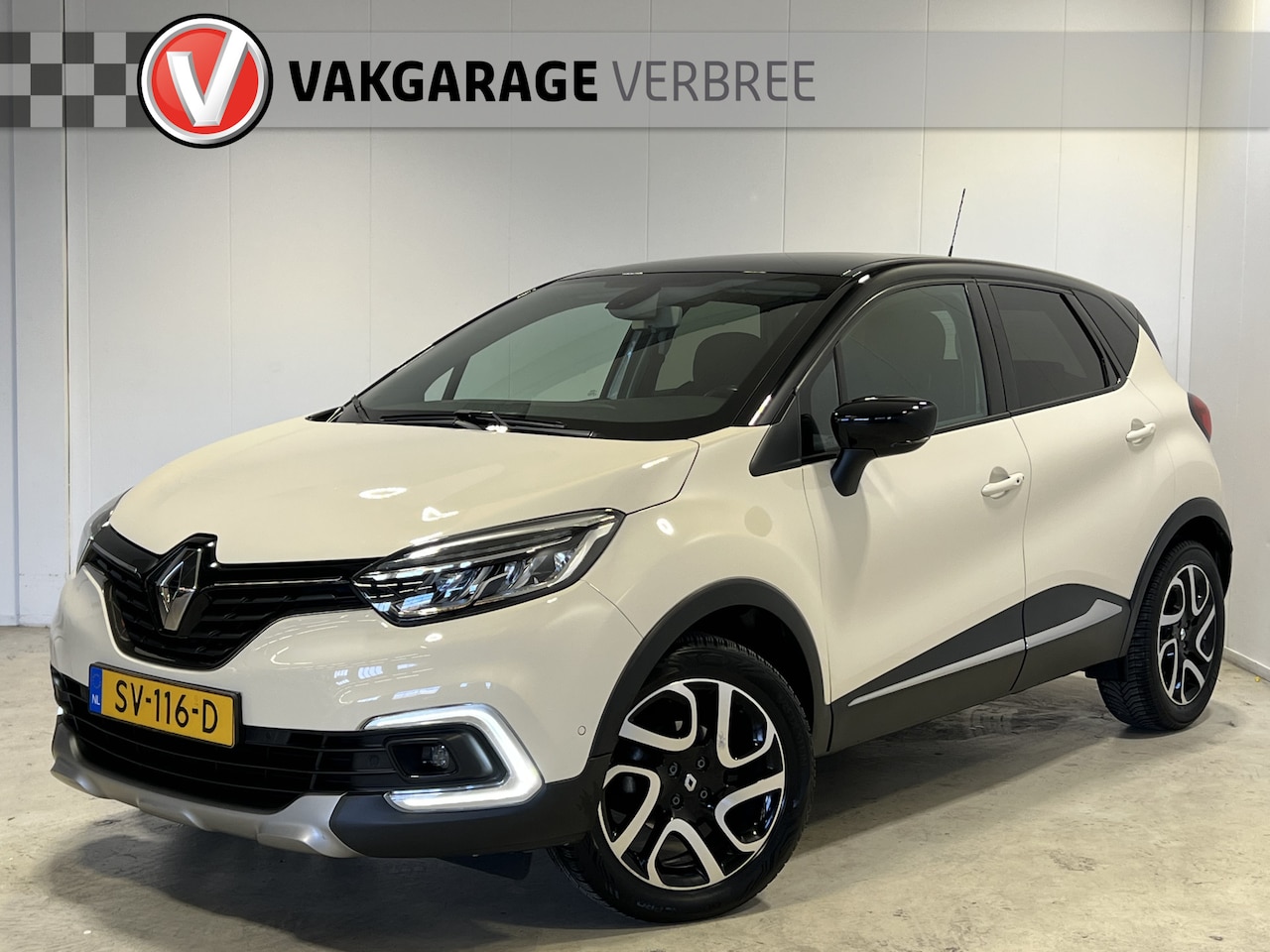 Renault Captur - 0.9 TCe Intens | Navigatie | LM Velgen 17" | PDC Voor en Achter | Cruise Control | Airco | - AutoWereld.nl